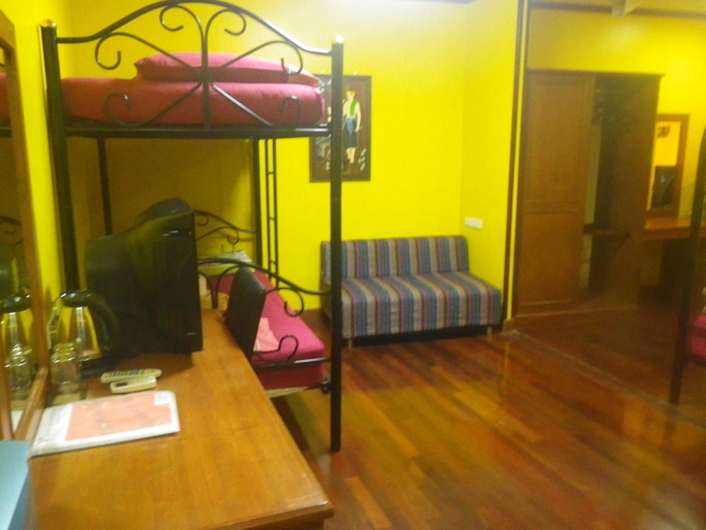 Central Guesthouse Chiang Mai Esterno foto